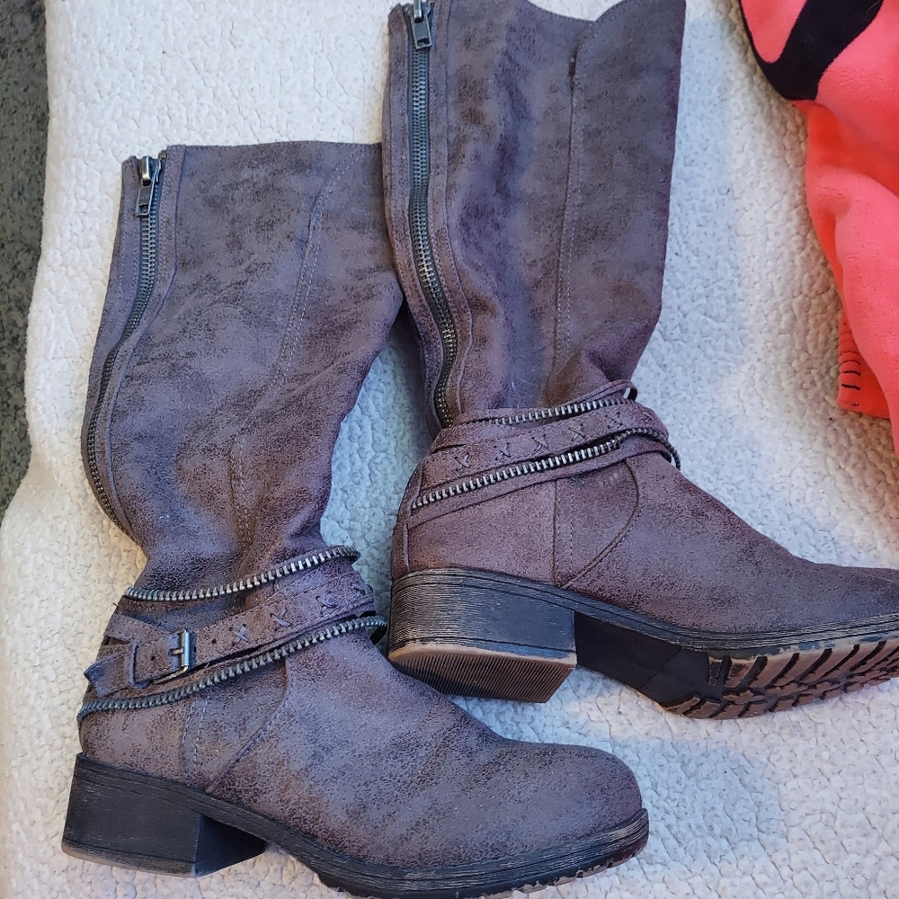 Boots